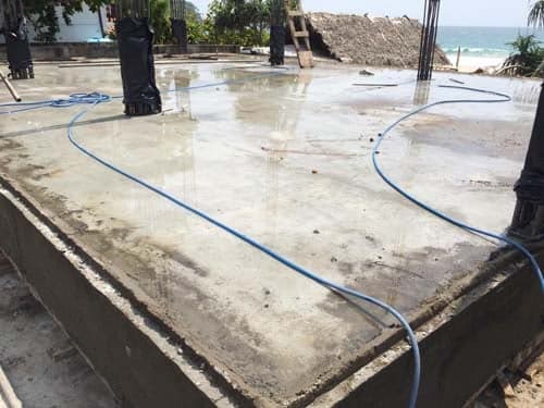 Ponding method of curing concrete